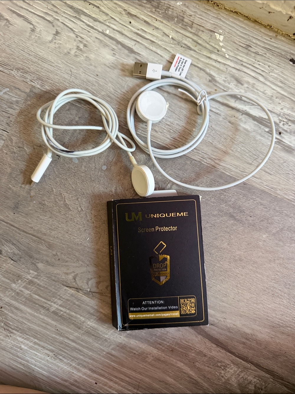 Apple White Magnetic Charging Cables for Apple Watches